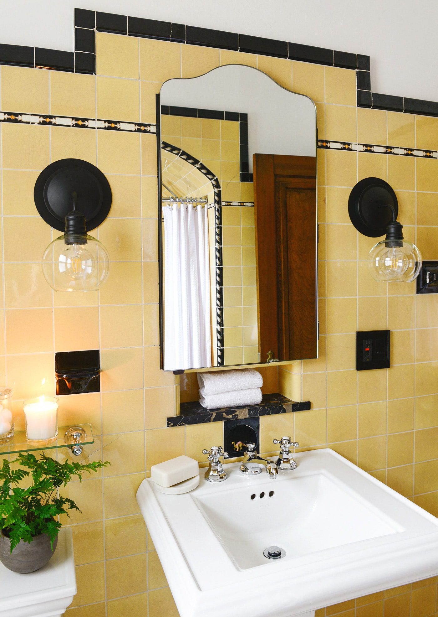 Yellow And Black Bathroom 14 Ideas For A Modern Black Bathroom | 34 St